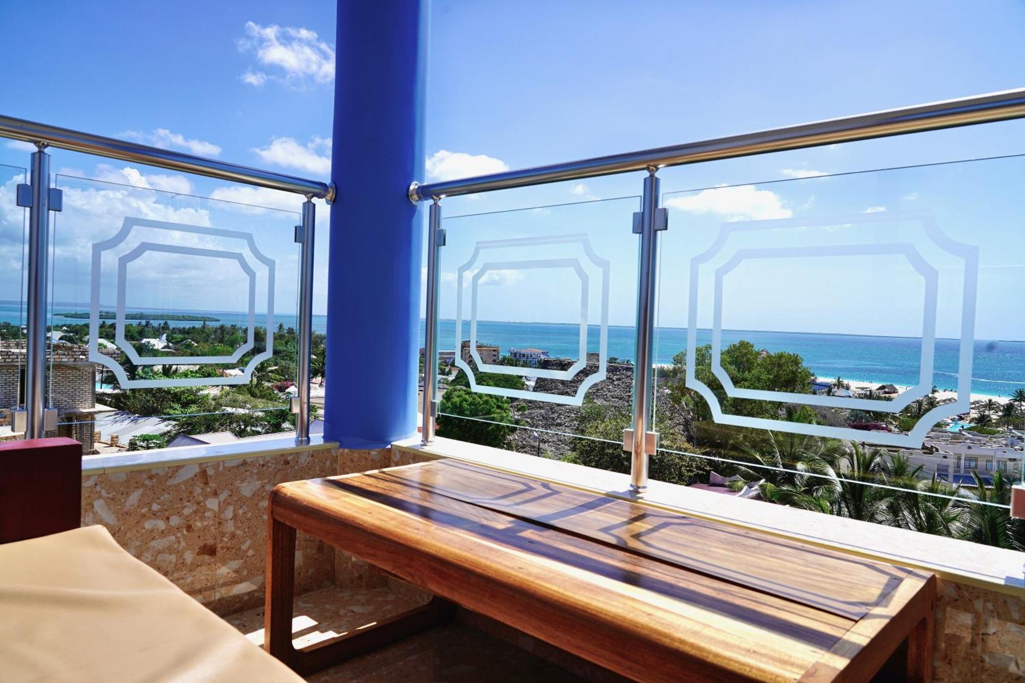 Daeli Apartment Кендва Екстериор снимка